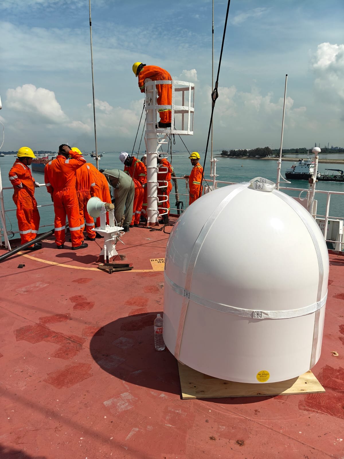 Professional maritime satellite installation and field support
